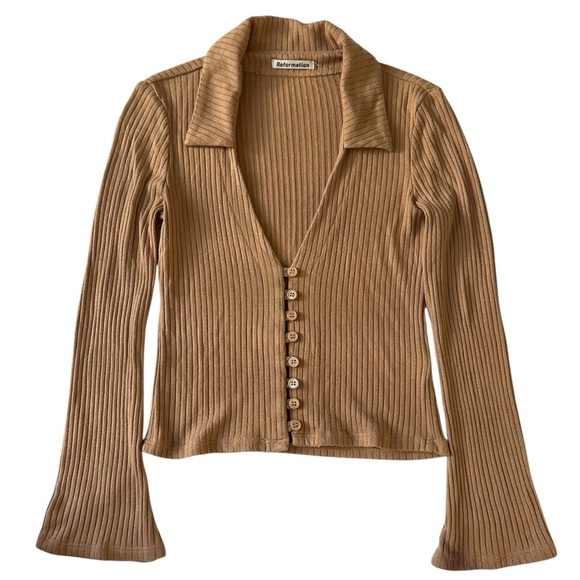 Reformation Tops - Reformation Luce Ribbed Bell Sleeve Top SZ SMALL